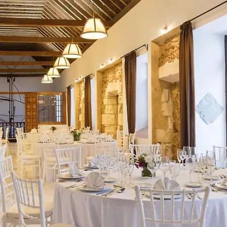 Tugasa Convento San Francisco 3*