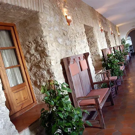 Hotel Tugasa Convento San Francisco 3*